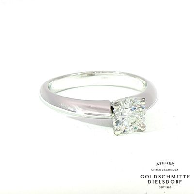 Solitär Ring mit Brillant in Weissgold 750 Solitär Ring mit Brillant in Weissgold 750