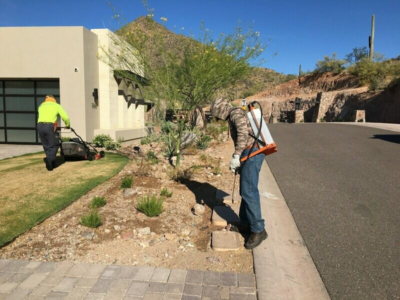 Weed Control Sprayer Service 1
