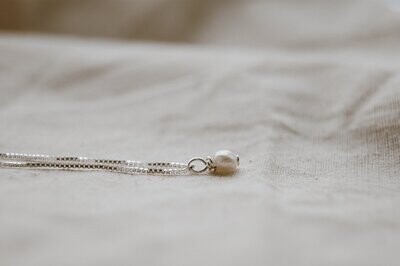 Silver Chain Pearl