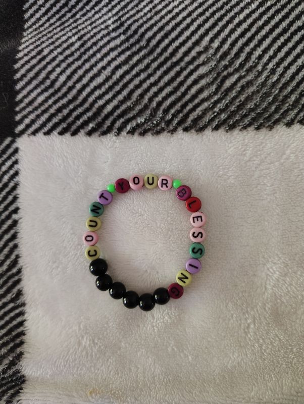 Kids precious bracelet🖤