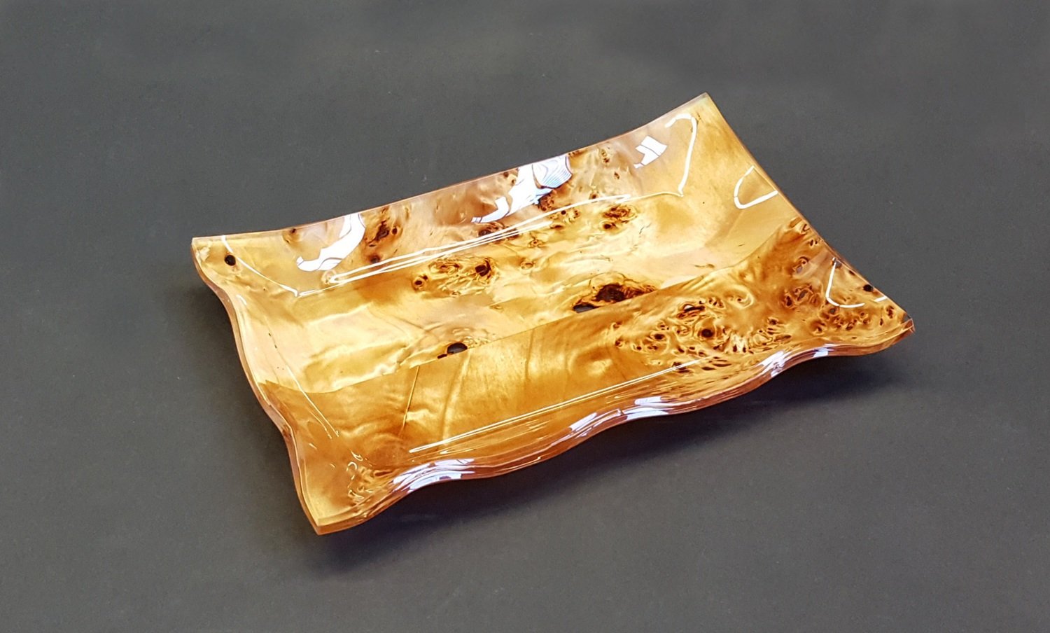 Vuotatasche - vassoietto in plexiglass con tessuto &quot;Radica&quot;