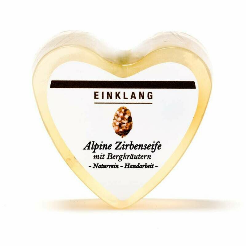Herzform - Alpine Zirbenseife handgefertigt, Naturseife
mit sichtbaren Kräutern Herzform - Alpine Zirbenseife handgefertigt, Naturseife
mit sichtbaren Kräutern