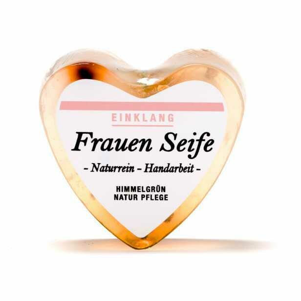 Herzform - Ayurveda-Frauenseife, zart reinigende Seife mit natürlichen, sichtbaren Kräutern, handgefertigt, 85 g Herzform - Ayurveda-Frauenseife, zart reinigende Seife mit natürlichen, sichtbaren Kräutern, handgefertigt, 85 g