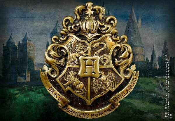 ESCUDO HOGWARTS HARRY POTTER NOBLE COLLECTION