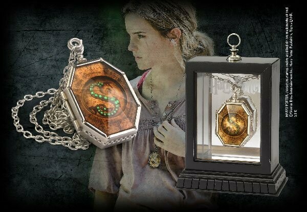 MEDALLON SALAZAR SLYTHERIN HORROCRUX HARRY POTTER NOBLE COLLECTION