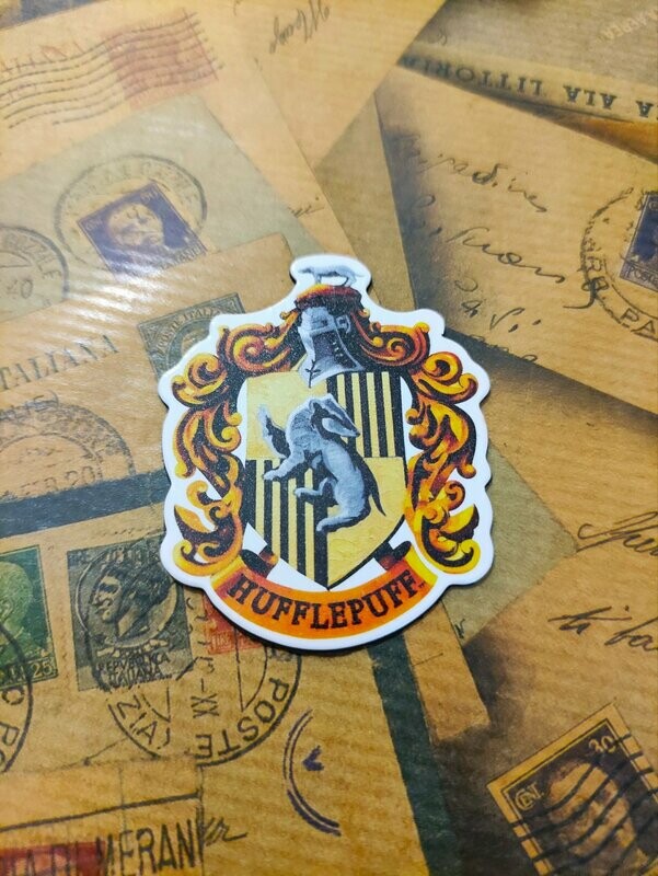 IMAN HUFFLEPUFF HARRY POTTER