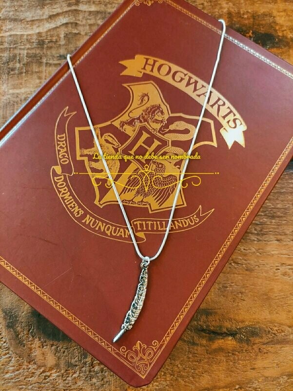 COLLAR PLUMA WINGARDIUM LEVIOSA HARRY POTTER THE CARAT SHOP