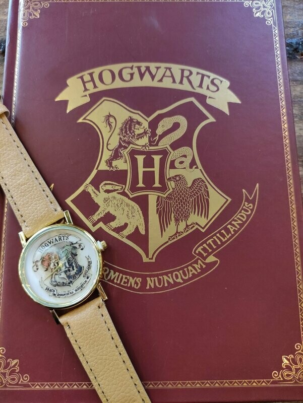 RELOJ PULSERA HOGWARTS HARRY POTTER