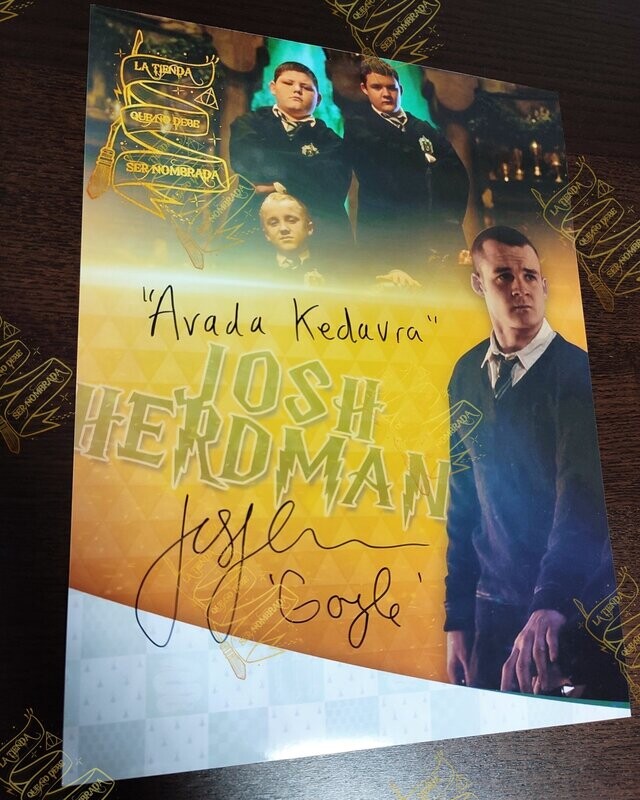 FOTOGRAFIA FIRMADA POR GREGORY GOYLE (JOSH HERDMAN)