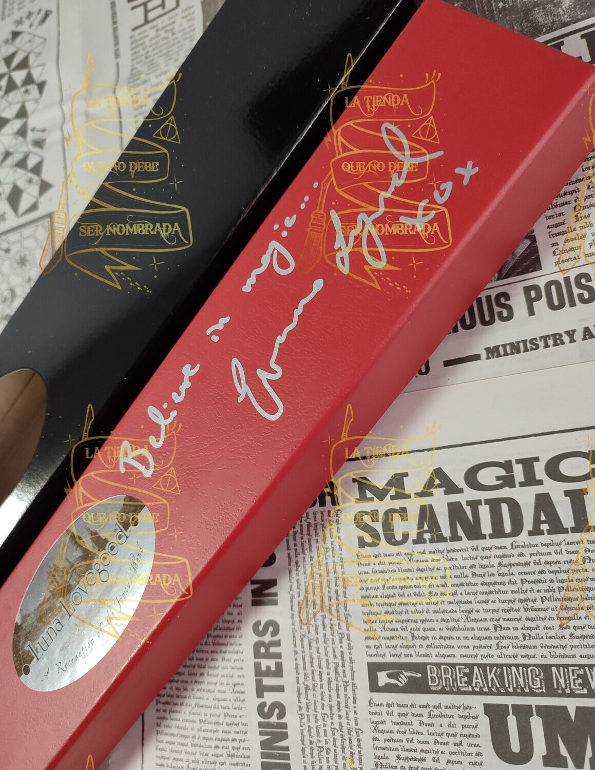 VARITA FIRMADA POR LUNA LOVEGOOD (EVANNA LYNCH)