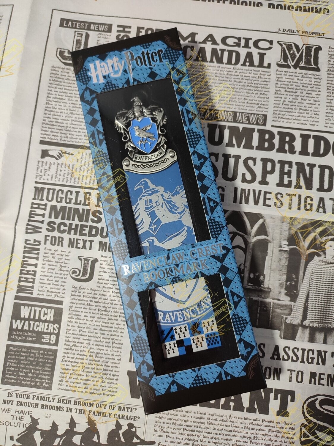 MARCAPAGINAS RAVENCLAW FIRMADO POR LUNA LOVEGOOD (EVANNA LYNCH)