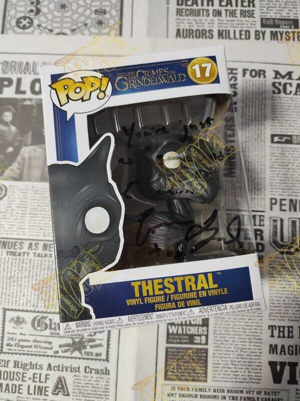 FUNKO THESTRAL POP Nº17 FIRMADO POR LUNA LOVEGOOD (EVANNA LYNCH)