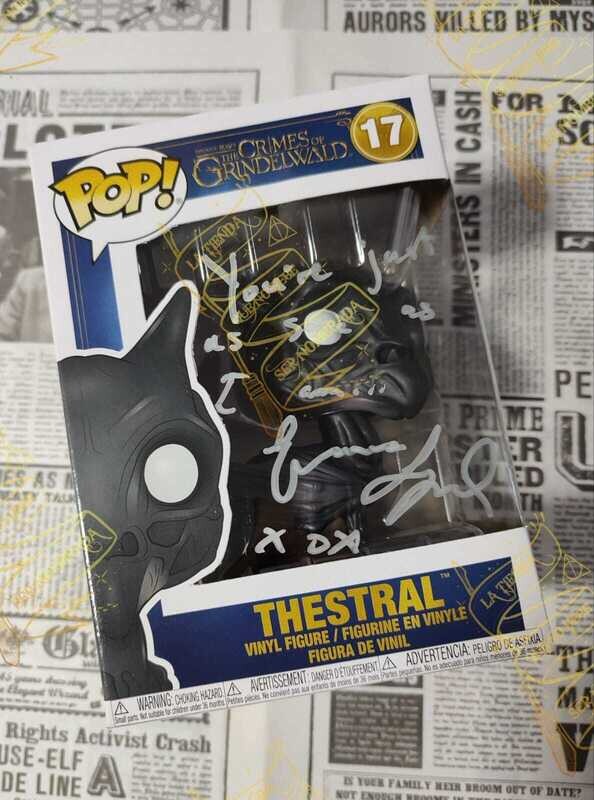 FUNKO THESTRAL POP Nº17 FIRMADO POR LUNA LOVEGOOD (EVANNA LYNCH)