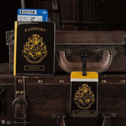 SET FUNDA PASAPORTE & IDENTIFICADOR HOGWARTS HARRY POTTER