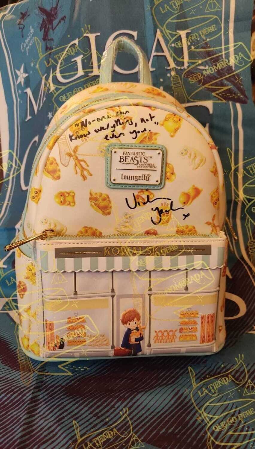 MOCHILA KOWALSKY LOUNGEFLY FIRMADA POR BUNTY (VICTORIA YEATES)