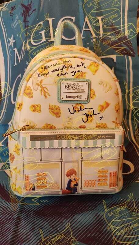 MOCHILA KOWALSKY LOUNGEFLY FIRMADA POR BUNTY (VICTORIA YEATES)