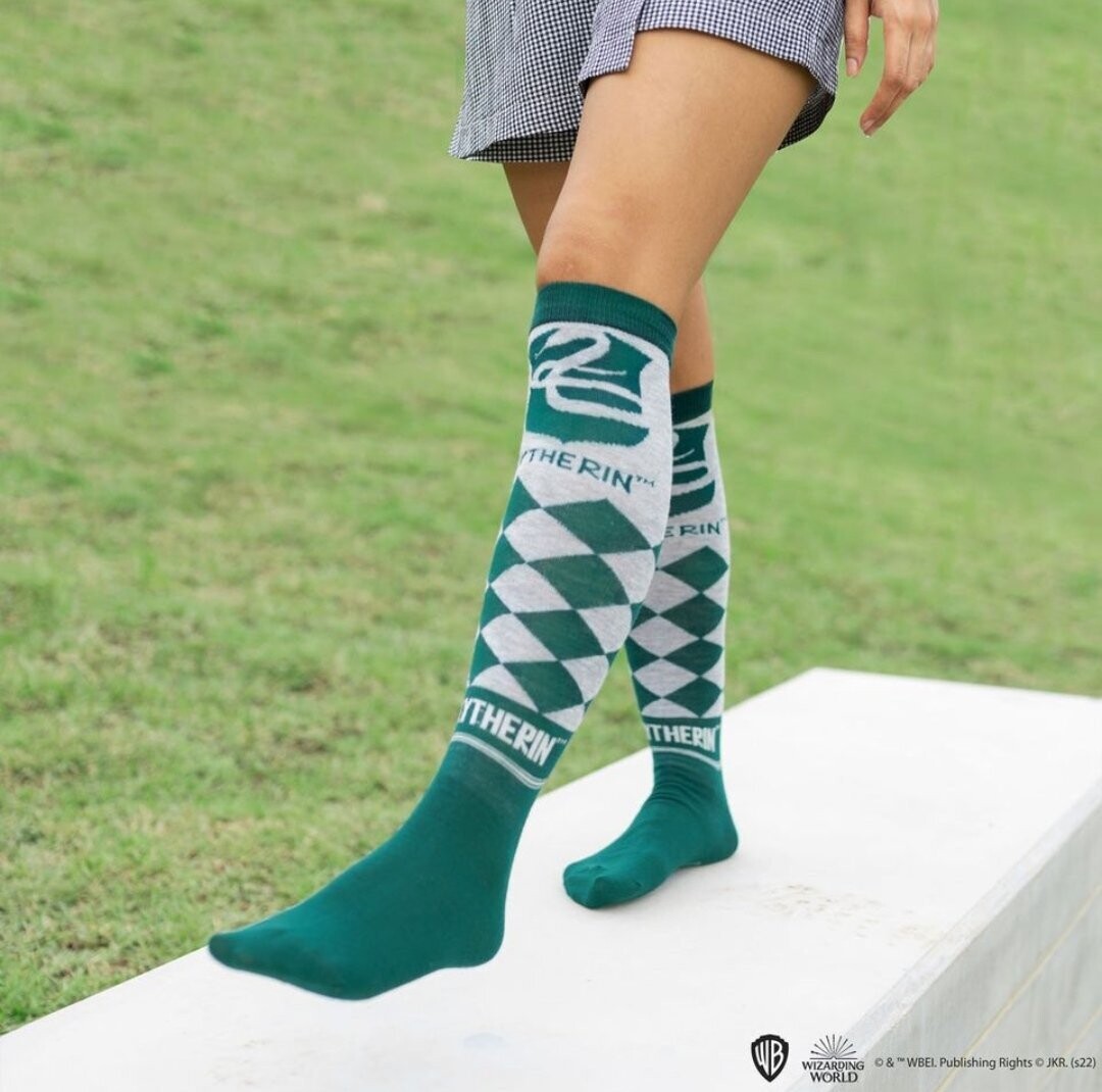 SET 3 PARES CALCETINES ALTOS SLYTHERIN HARRY POTTER CINE REPLICAS
