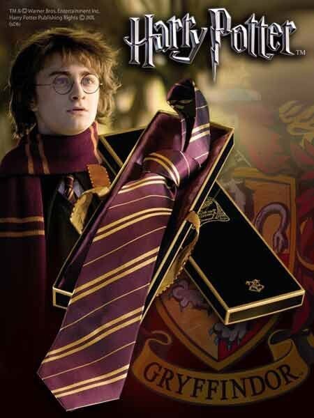 REPLICA CORBATA GRYFFINDOR CAJA MADAM MALKINS DESCATALOGADA NOBLE COLLECTION