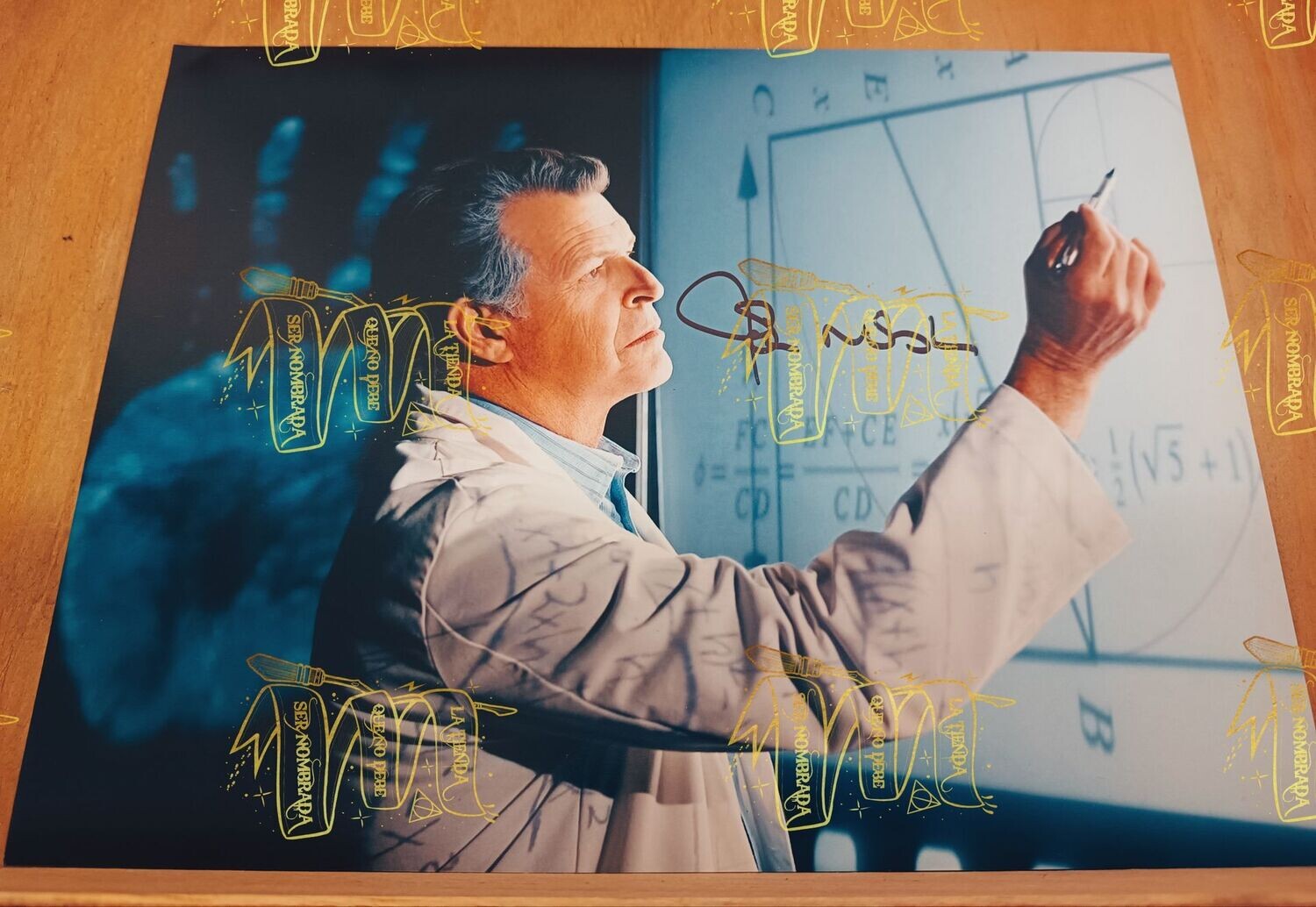 FOTOGRAFIA FIRMADA POR WALTER BISHOP (JOHN NOBLE) EN FRINGE
