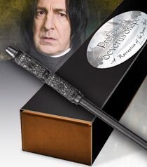 VARITA SEVERUS SNAPE C/PINZA HARRY POTTER NOBLE COLLECTION