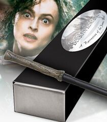 VARITA BELLATRIX LESTRANGE C/PINZA HARRY POTTER NOBLE COLLECTION