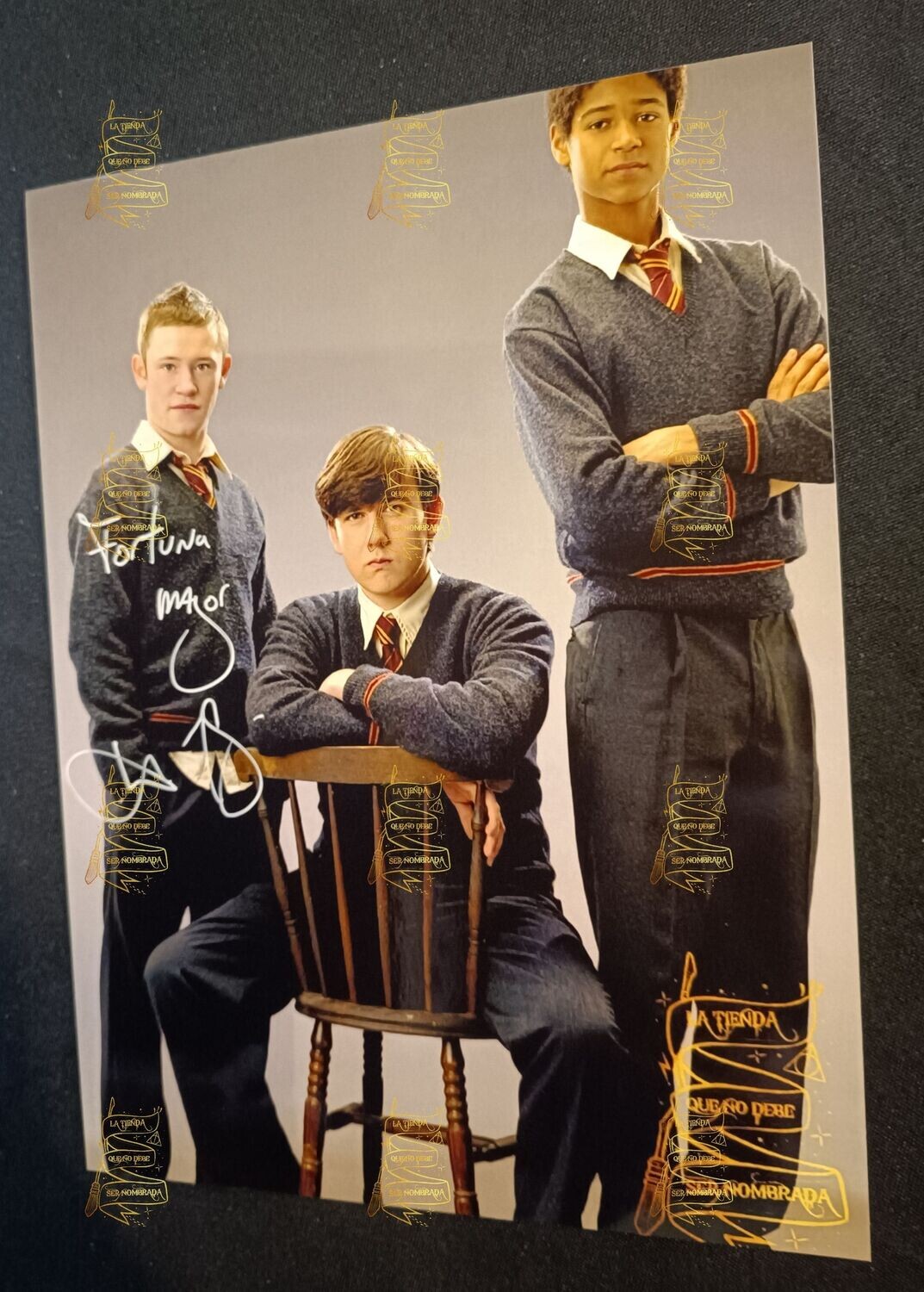 FOTOGRAFIA FIRMADA POR SEAMUS FINNIGAN (DEVON MURRAY)