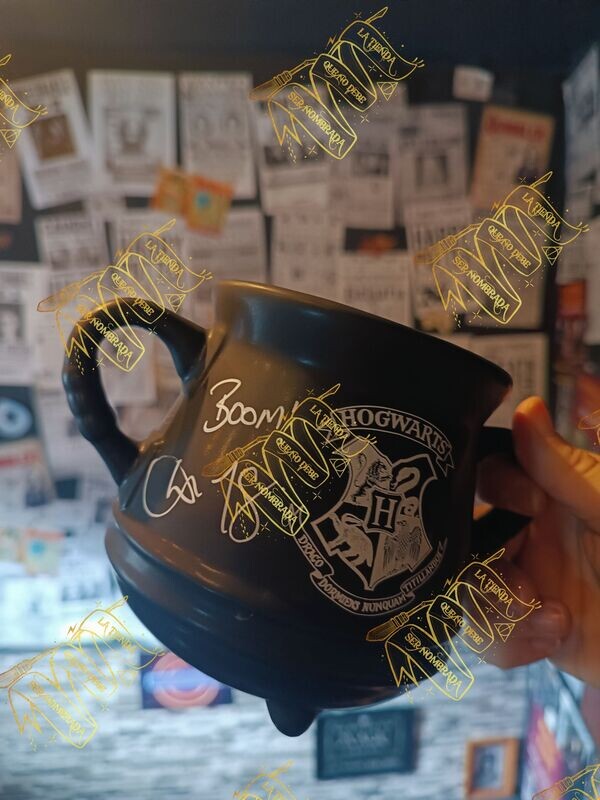 CALDERO FIRMADA POR SEAMUS FINNIGAN (DEVON MURRAY)