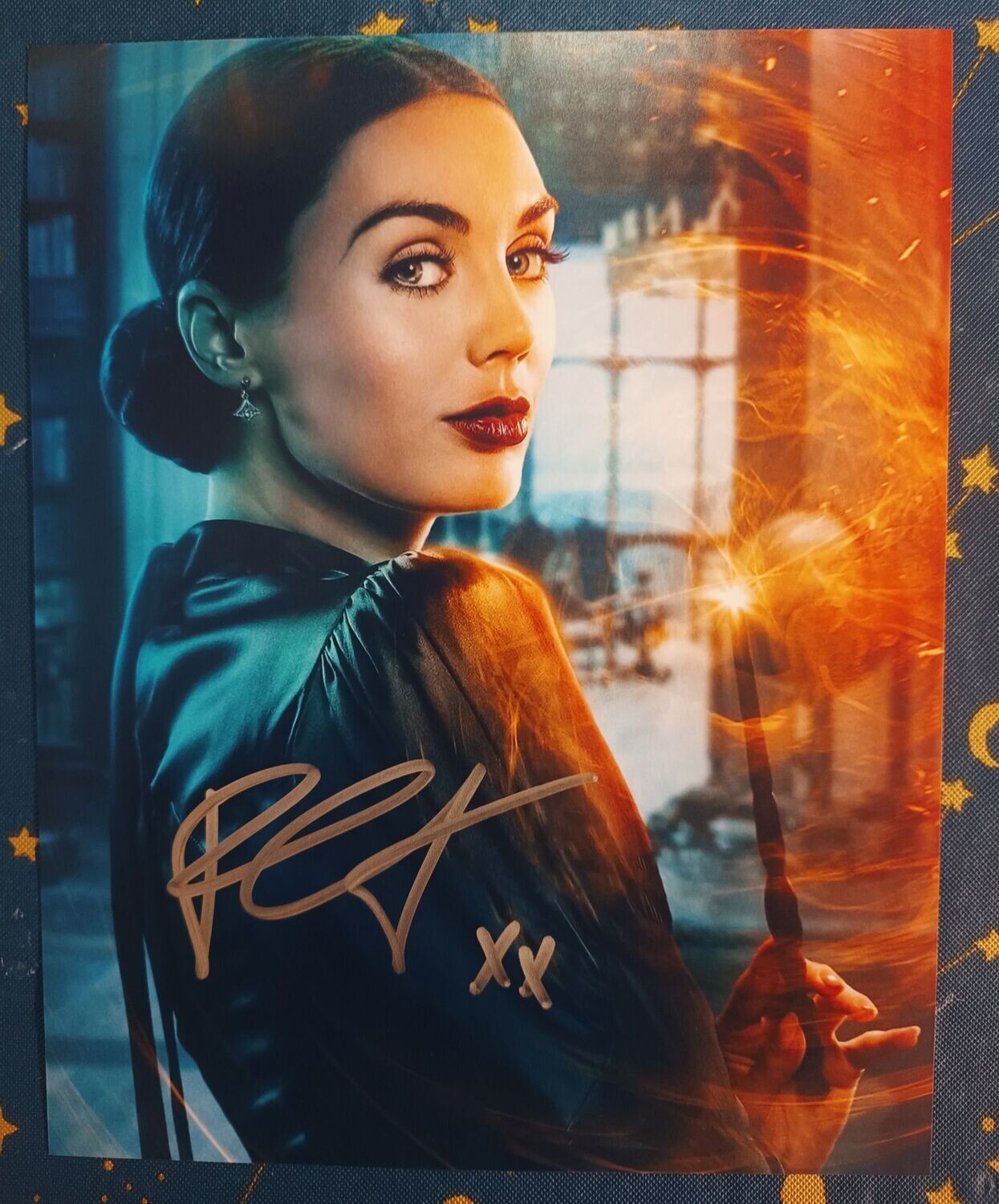 FOTOGRAFIA FIRMADA POR VINDA ROSIER (POPPY CORBY)