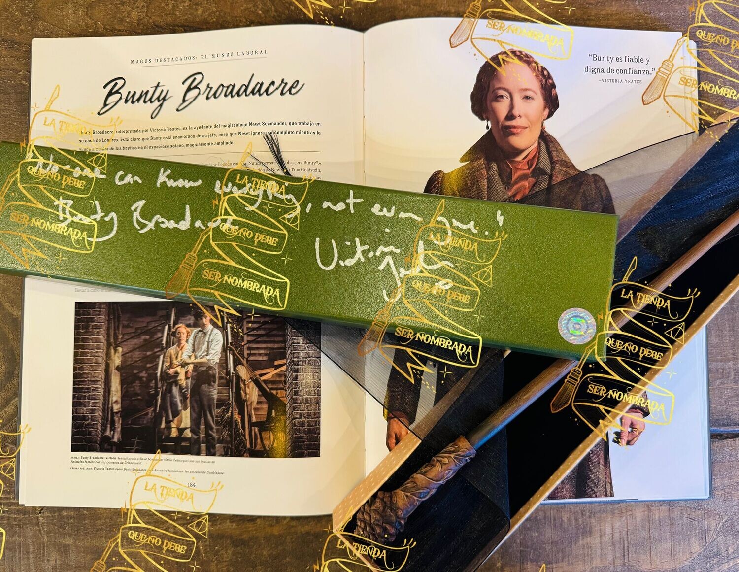 VARITA OLLIVANDERS FIRMADA POR BUNTY (VICTORIA YEATES)
