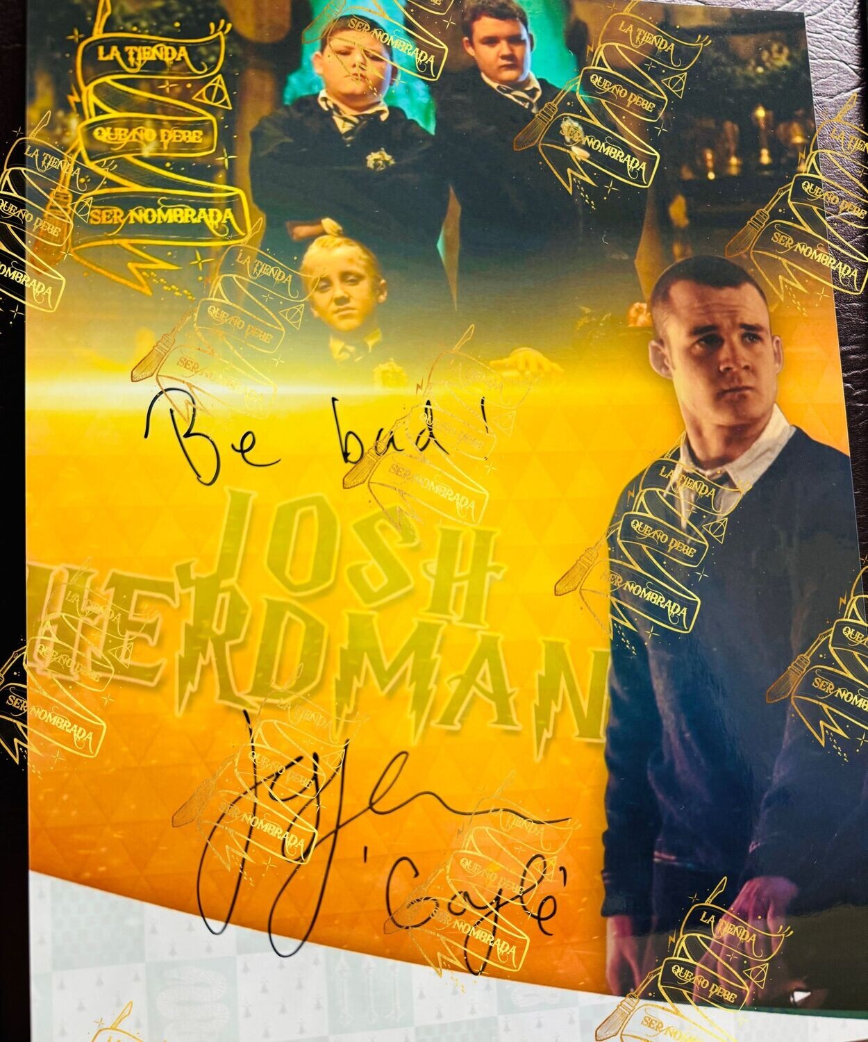 FOTOGRAFIA FIRMADA POR GREGORY GOYLE (JOSH HERDMAN)