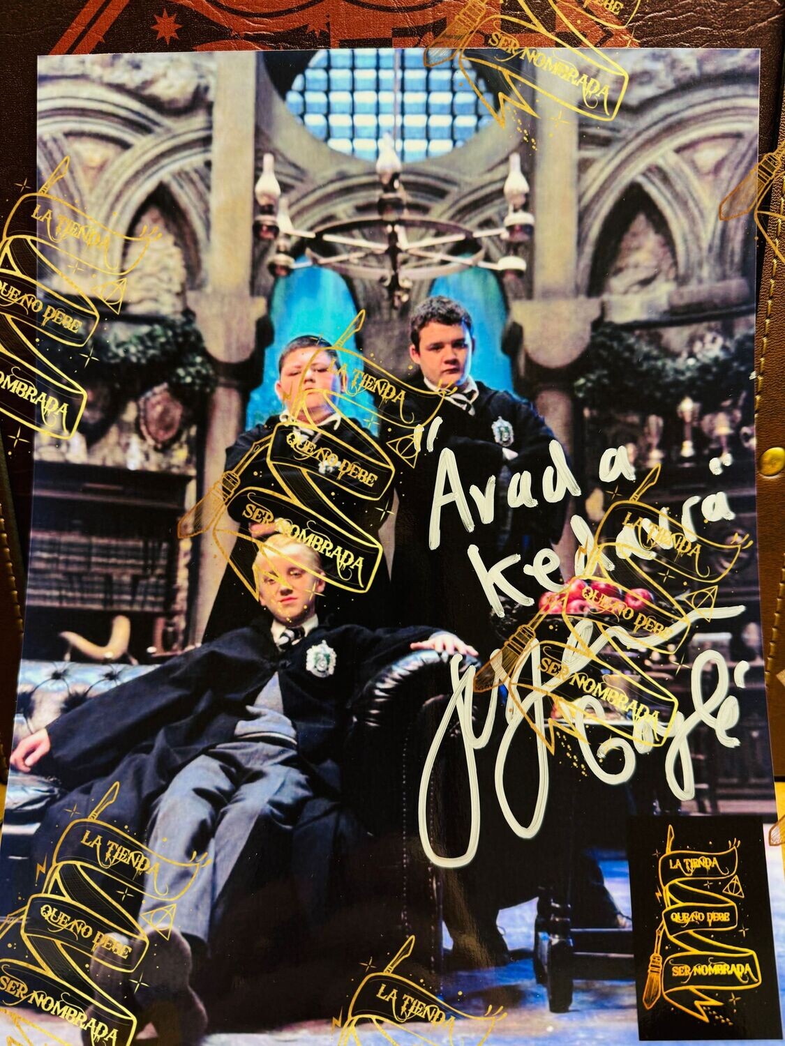 FOTOGRAFIA FIRMADA POR GREGORY GOYLE (JOSH HERDMAN)