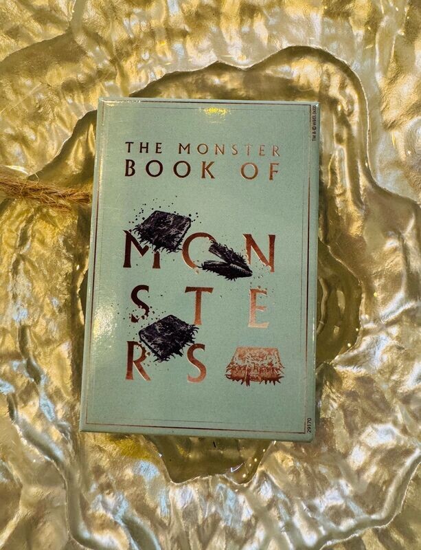 IMAN LIBRO MONSTRUOSO HARRY POTTER