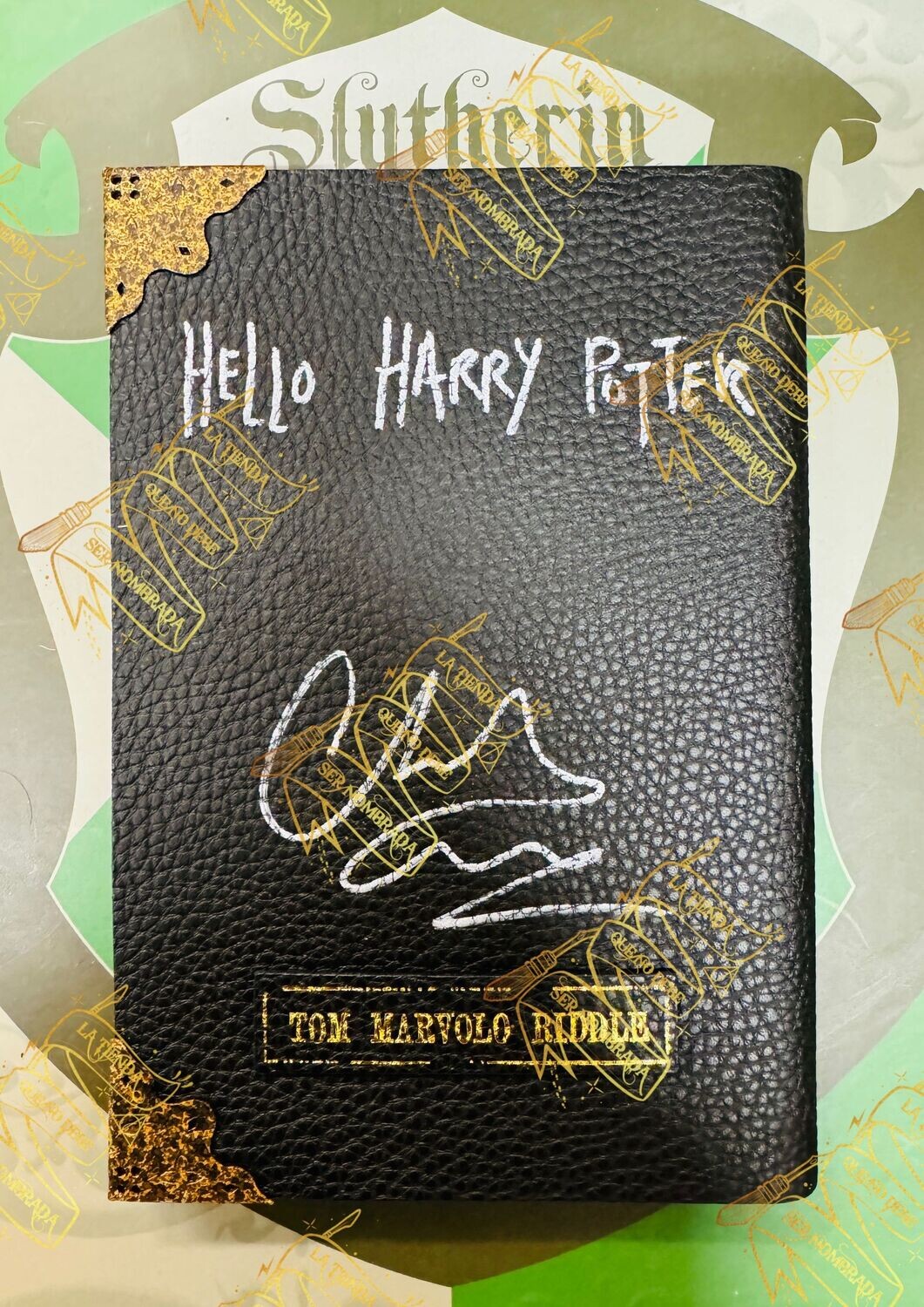 DIARIO TOM RIDDLE FIRMADO POR TOM RIDDLE (CHRISTIAN COULSON)