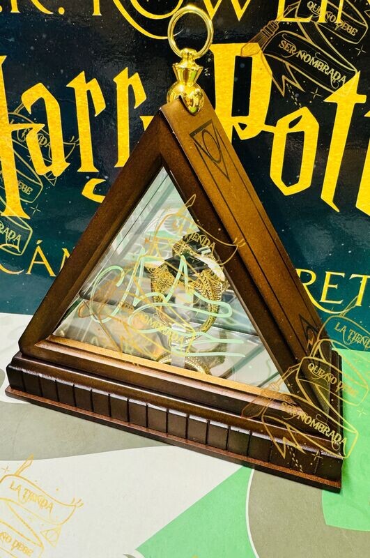 REPLICA ANILLO HORROCRUX FIRMADO POR TOM RIDDLE (CHRISTIAN COULSON)
