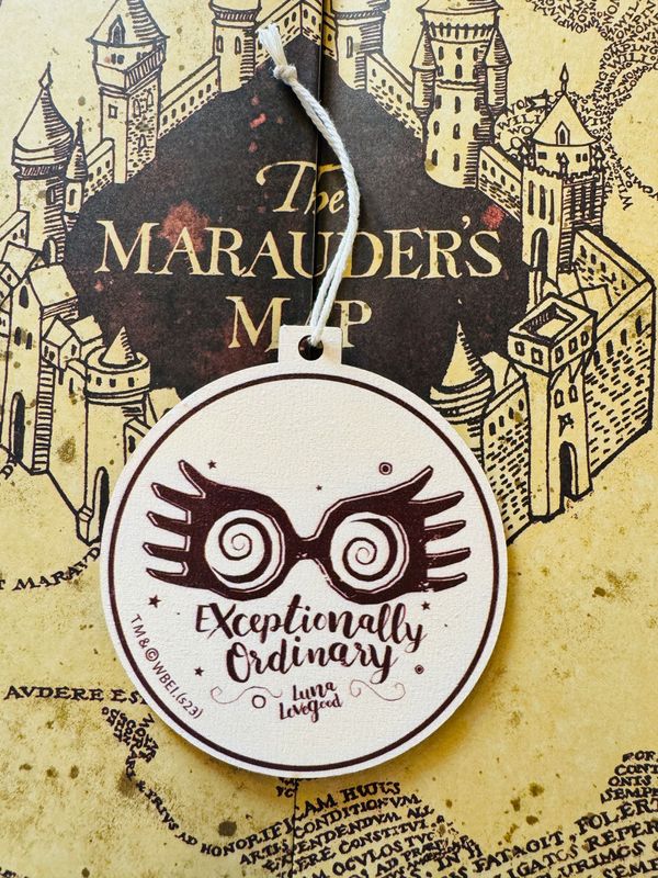 ADORNO MADERA LUNA LOVEGOOD DE HARRY POTTER