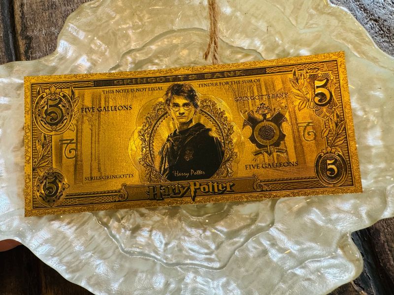 REPLICA BILLETE 5 GALLEONES HARRY POTTER