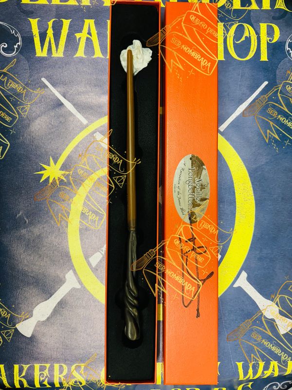 VARITA FIRMADA POR NEVILLE LONGBOTTOM (MATTHEW LEWIS)