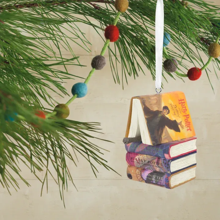 ADORNO NAVIDAD VARITA & LIBROS HARRY POTTER HALLMARK