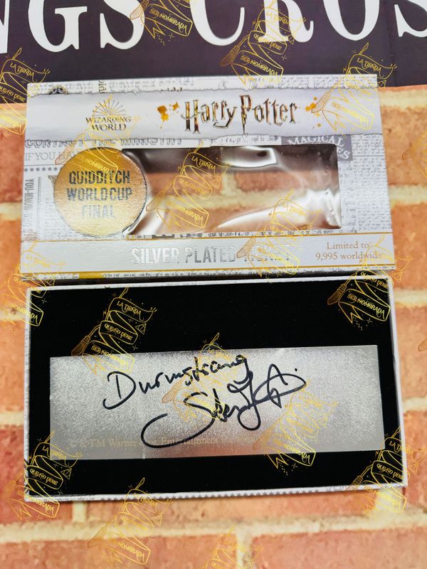REPLICA DEL BILLETE FINAL MUNDIAL DE QUIDDITCH FIRMADO POR VIKTOR KRUM (STAN YANEVSKI)
