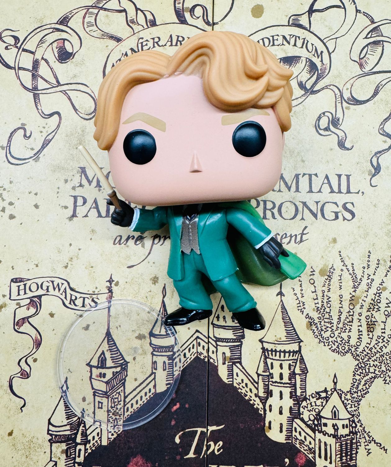 FIGURA GILDEROY LOCKHART Nº152 FUNKO POP SIN CAJA