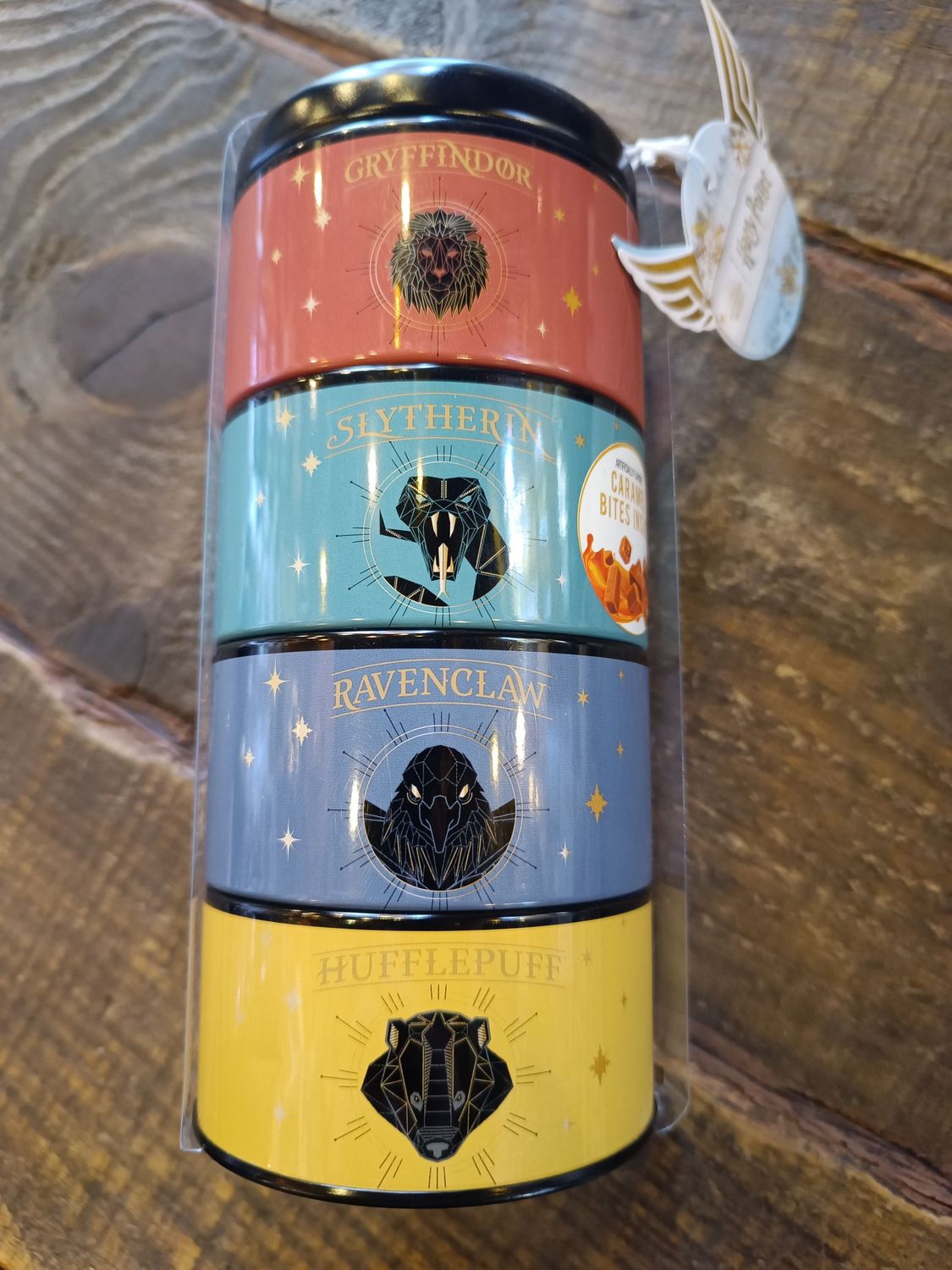 JUEGO 4 LATAS APILABLES CASAS HOGWARTS & FUDGE HARRY POTTER