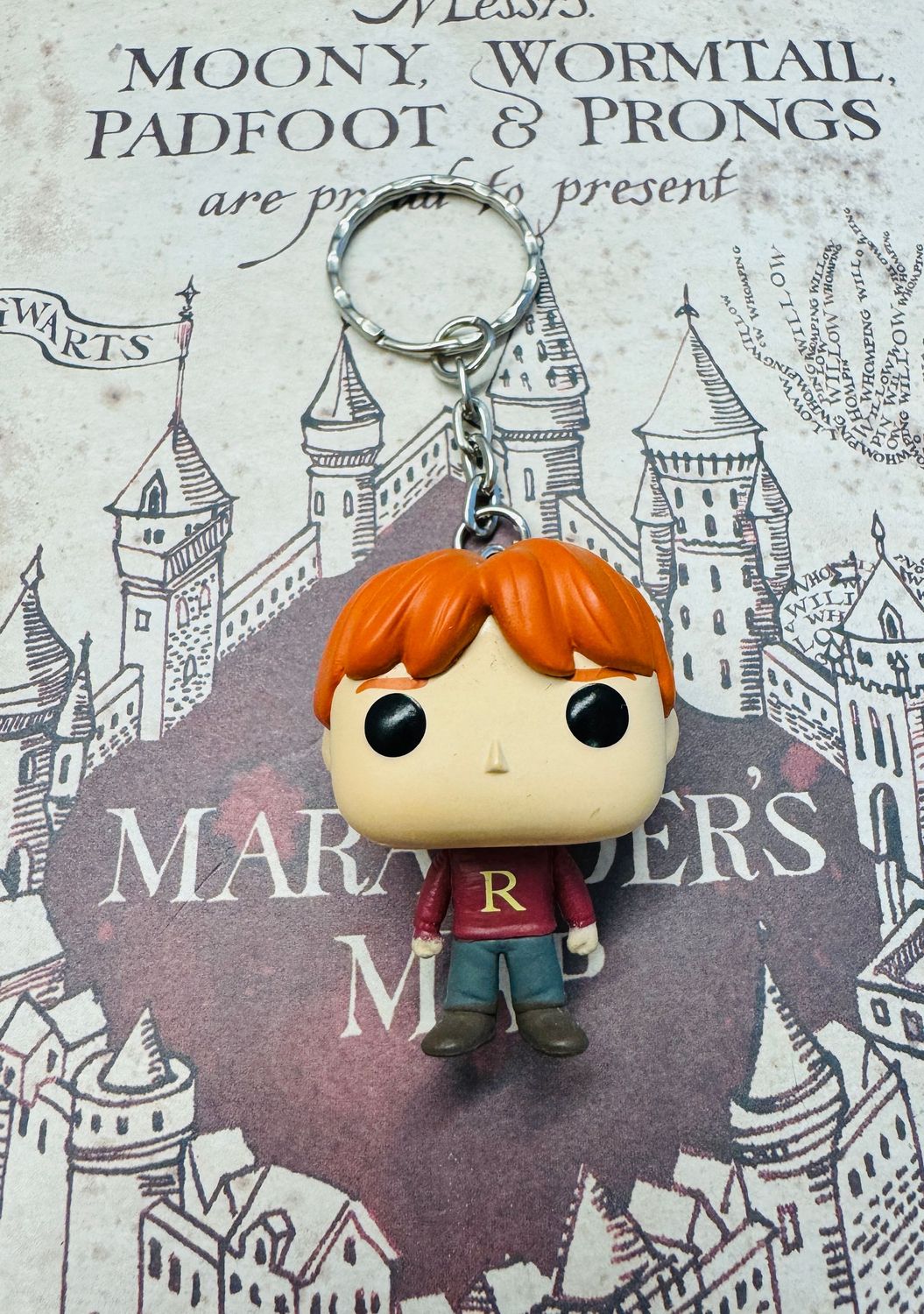 LLAVERO RON WEASLEY NAVIDEÑO FUNKO POP HARRY POTTER