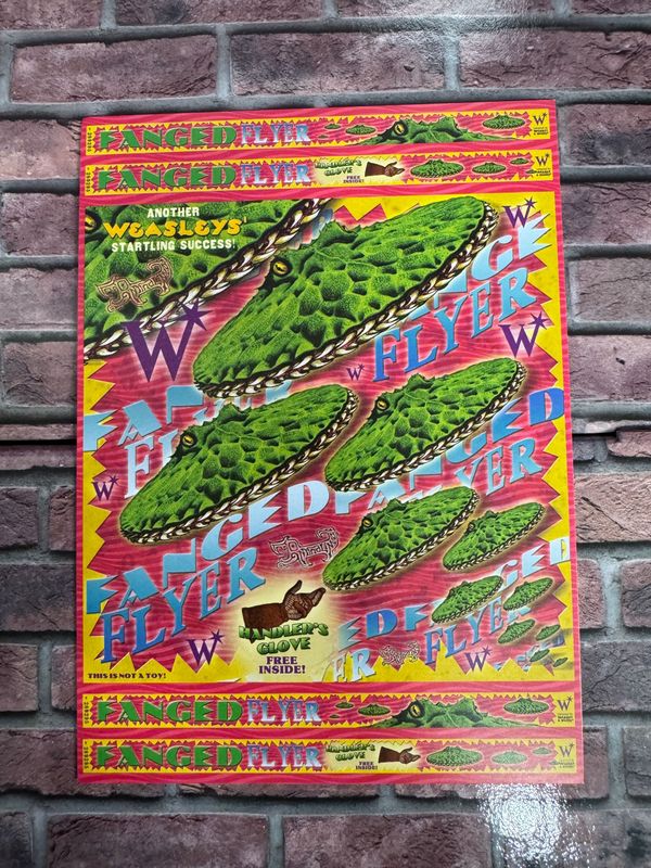 ​POSTAL FANGED FLYER HARRY POTTER MINALIMA