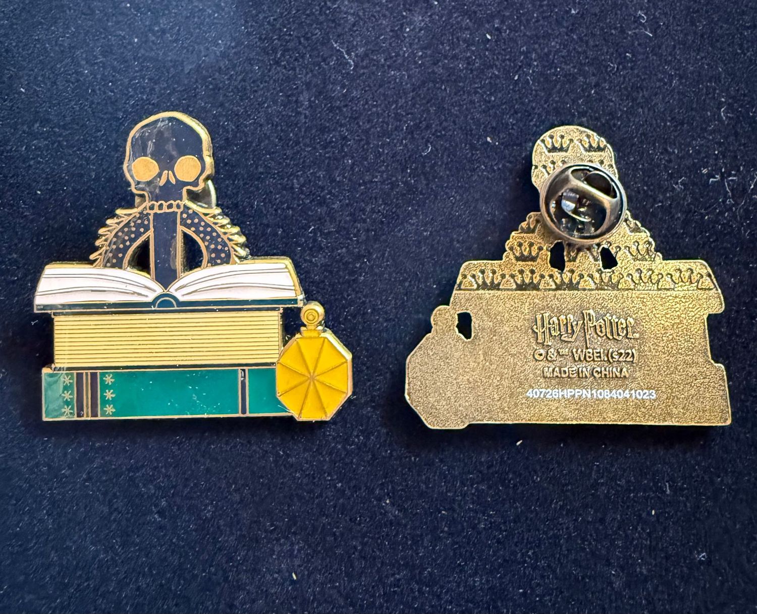 PIN LIBRO HARRY POTTER Y EL PRINCIPE MESTIZO FUNKO HARRY POTTER