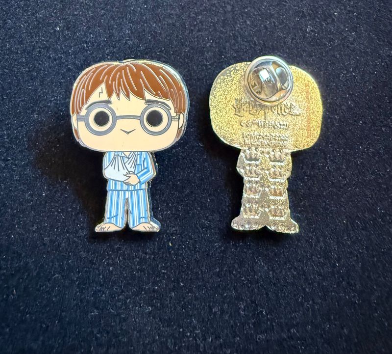 PIN HARRY BRAZO ROTO FUNKO HARRY POTTER