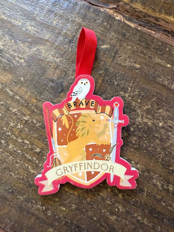 ADORNO GRYFFINDOR HARRY POTTER