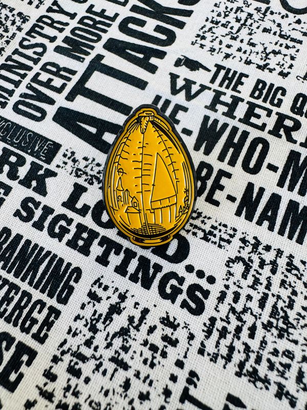 PIN HUEVO DORADO CALIZ DE FUEGO HARRY POTTER