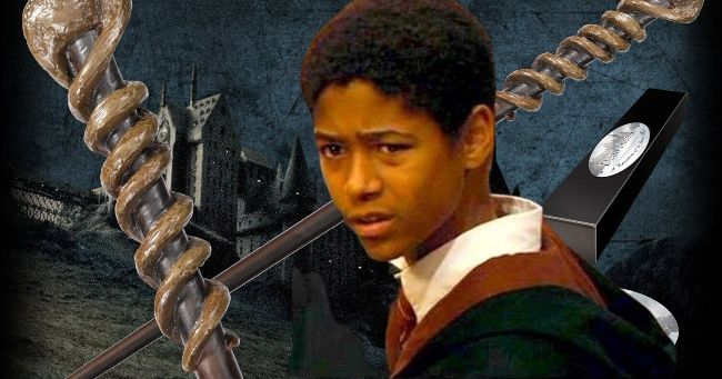 VARITA DEAN THOMAS C/PINZA HARRY POTTER NOBLE COLLECTION
