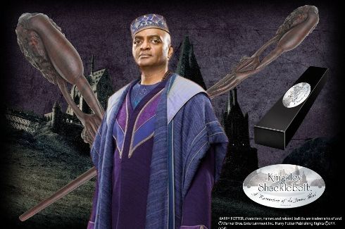 VARITA KINGSLEY SHACKLEBOLT C/PINZA HARRY POTTER NOBLE COLLECTION