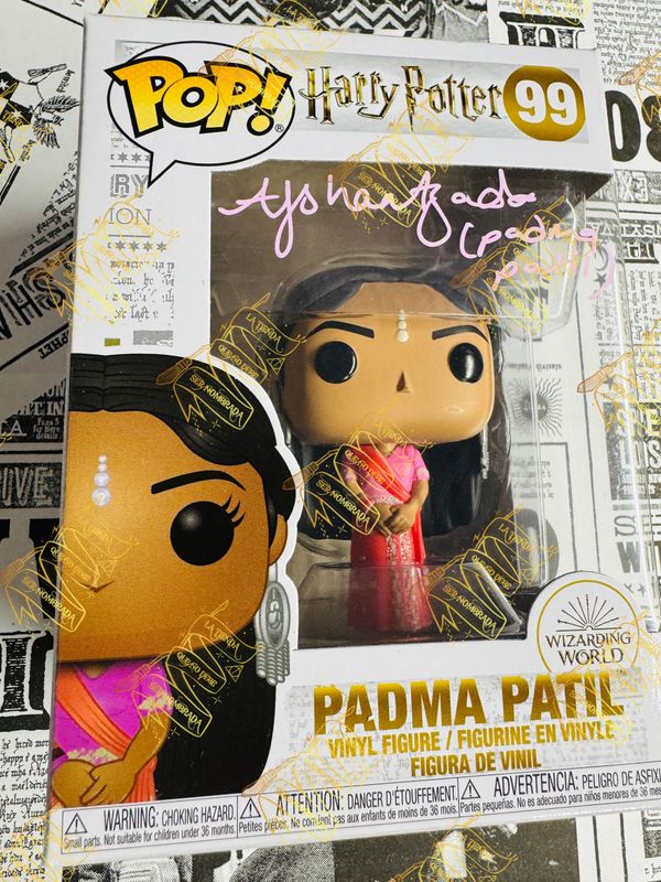 FUNKO POP FIRMADO POR PADMA PATIL (AFSHAN AZAD)